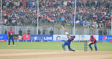 गुल्सनले बनाए ओडीआईमा यूएईविरुद्ध लगातार दोस्रो अर्धशतक